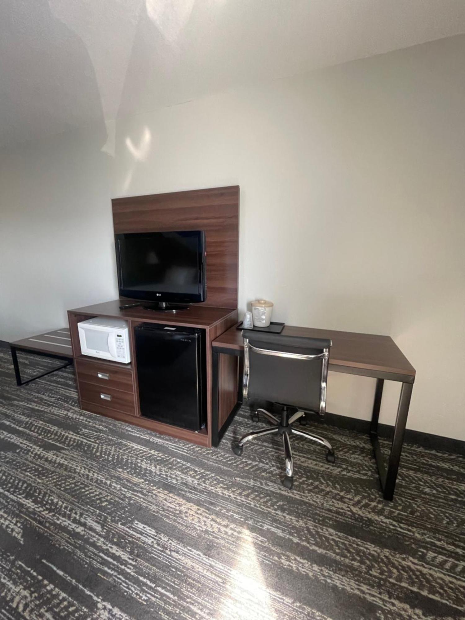 Clarion Pointe-Dillard Near Blue Ridge Mountains Hotel Luaran gambar