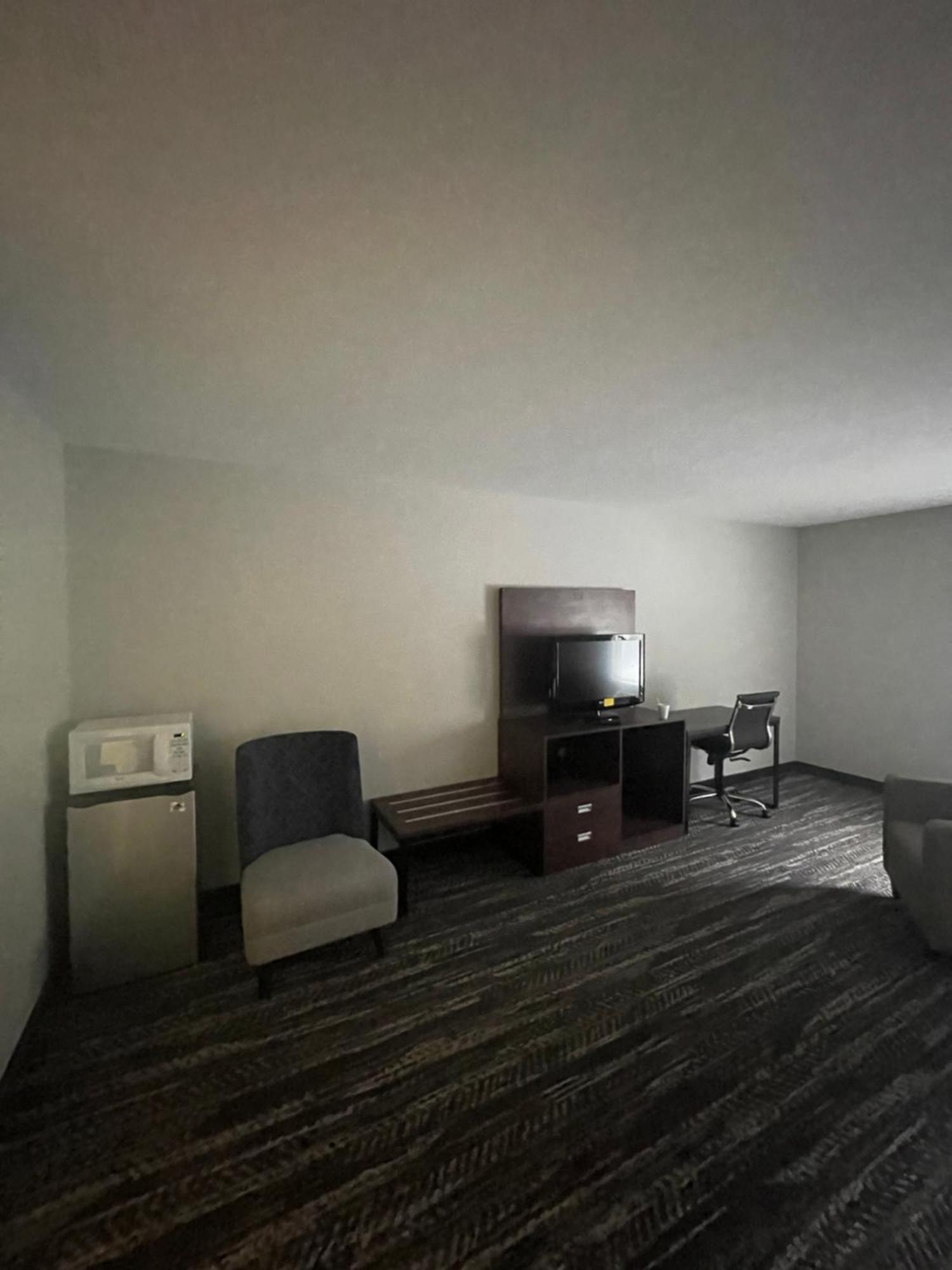 Clarion Pointe-Dillard Near Blue Ridge Mountains Hotel Luaran gambar