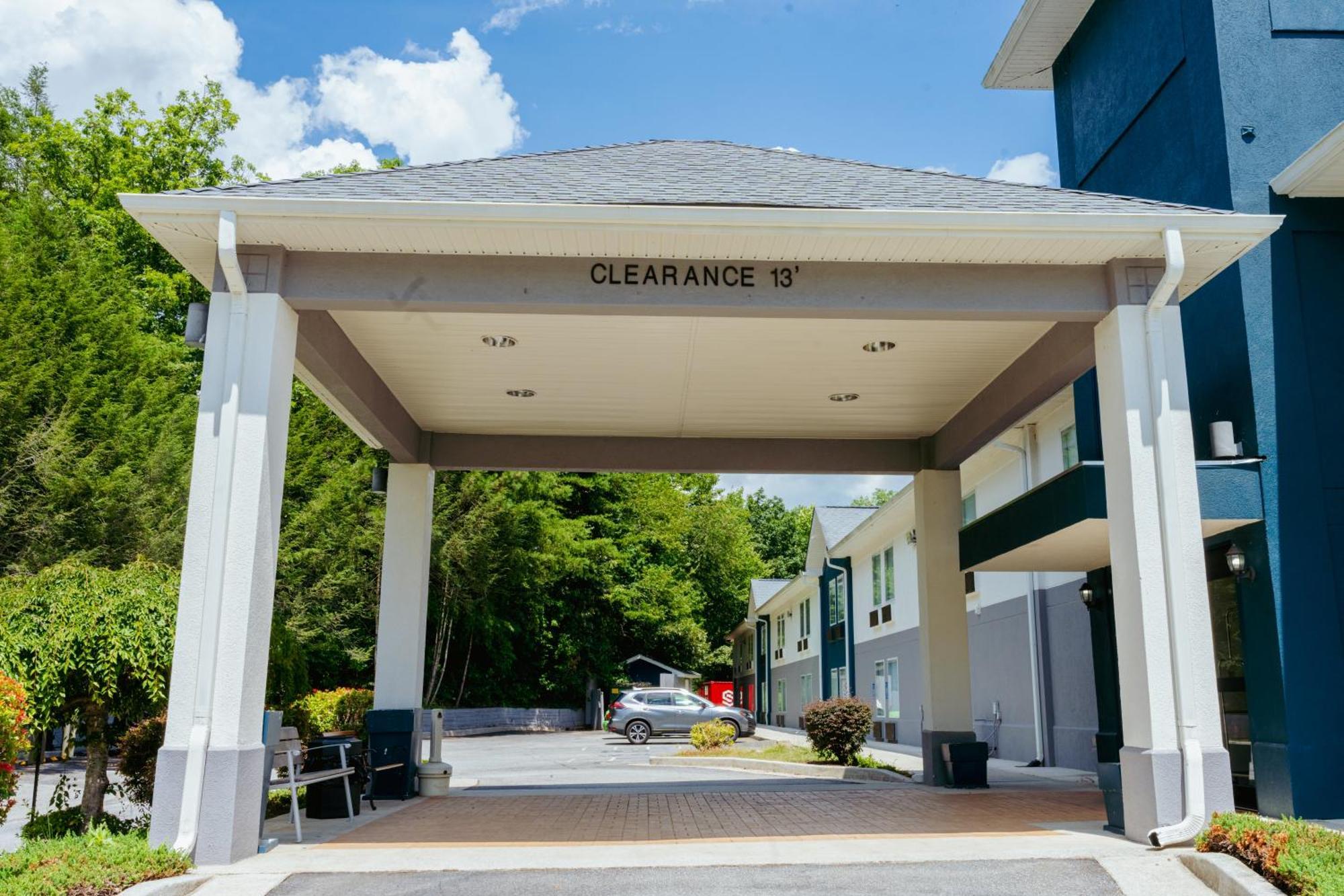 Clarion Pointe-Dillard Near Blue Ridge Mountains Hotel Luaran gambar