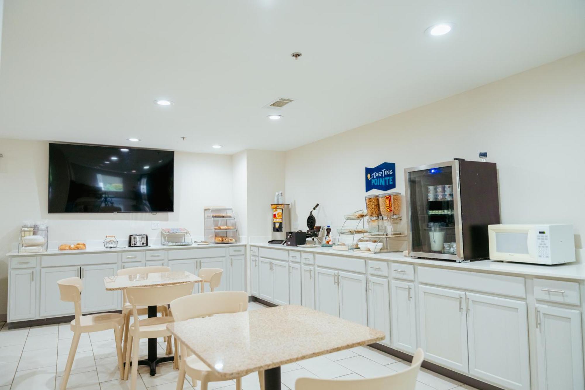 Clarion Pointe-Dillard Near Blue Ridge Mountains Hotel Luaran gambar